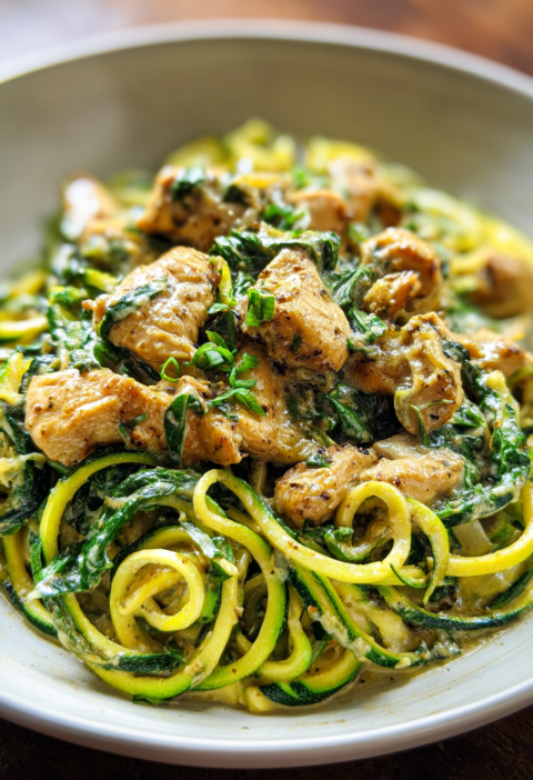 keto chicken alfredo zucchini noodles with garlic sauce